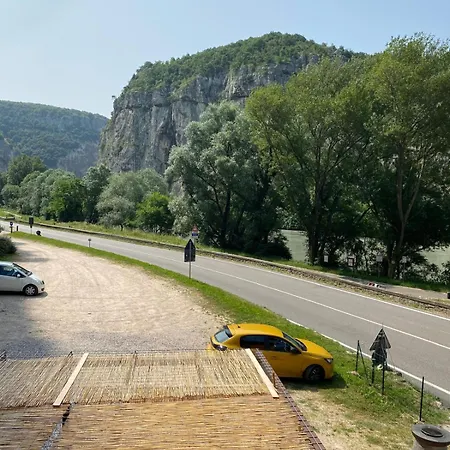 Terra Dei Forti * Dolcè